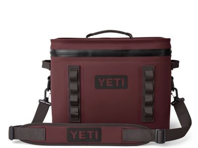 New Yeti Hopper Flip 18 Soft Cooler Wild Vine Red