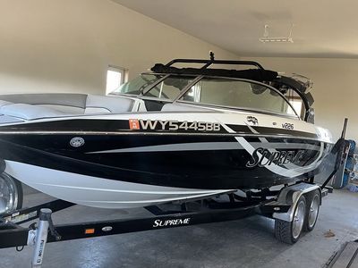 2013 supreme V226