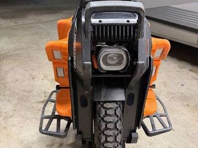 Inmotion V14 Electric Unicycle