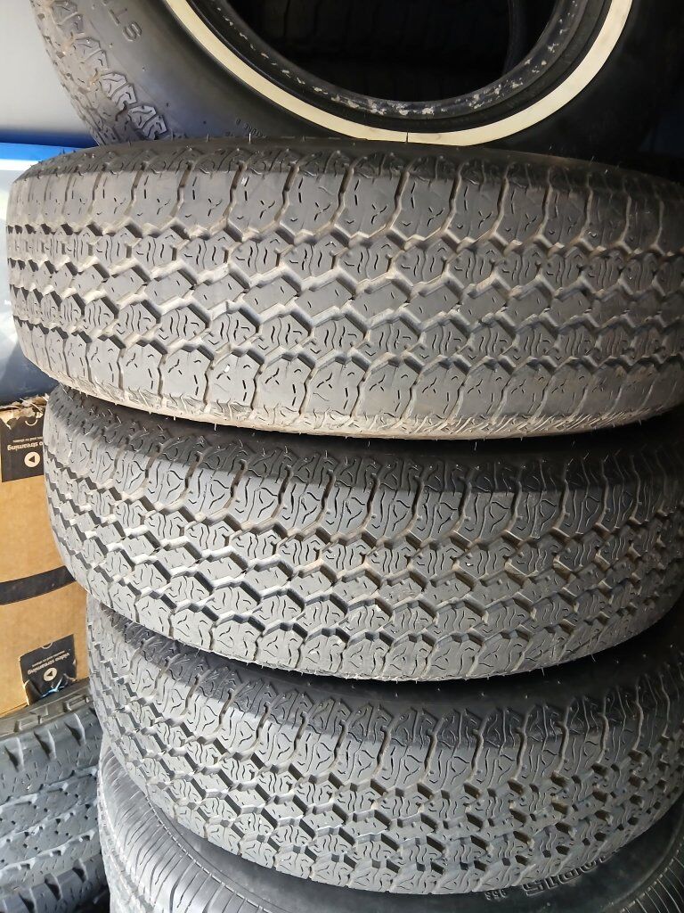 Whitewall Tire Set (4)