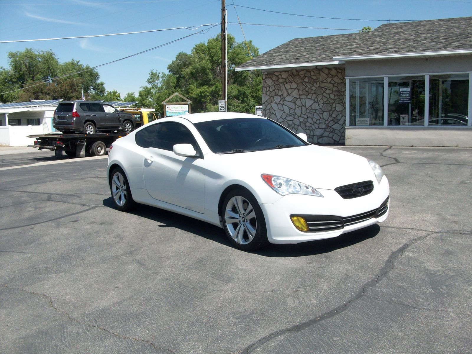 2011 Hyundai Genesis Coupe 2.0T Premium
