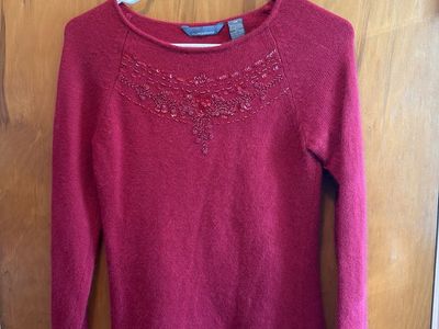 HILARD & HANSON Women's Fuchsia Beaded Long Sleeve Sweater - Wool Blend, Size XS