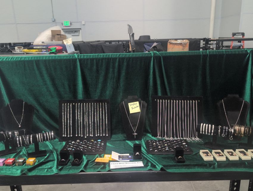 Weekly Jewlery Auction: Rings, Necklaces, Earrings, Watches, Mossiante. Ends Tuesday 9 AM