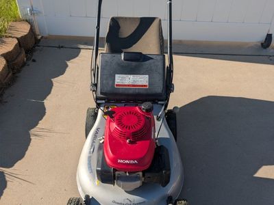 Honda lawn mower
