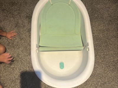 Bathtub - Frida Baby