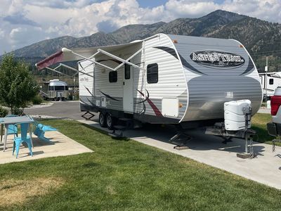 2013 Aspen Trail camper trailer