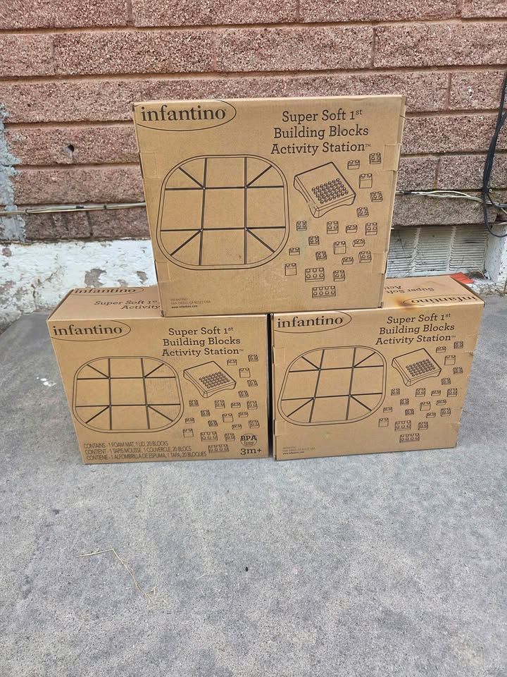 Infantino Super Soft 1st Building Blocks Activity Station