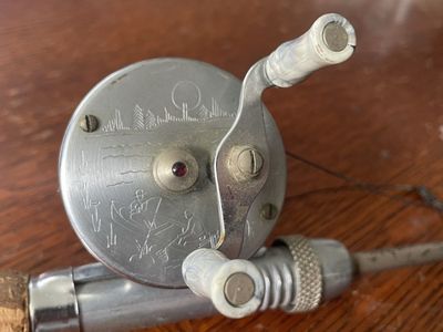 1940s Vintage Fishing Reel/ Rod // Wall Hanger