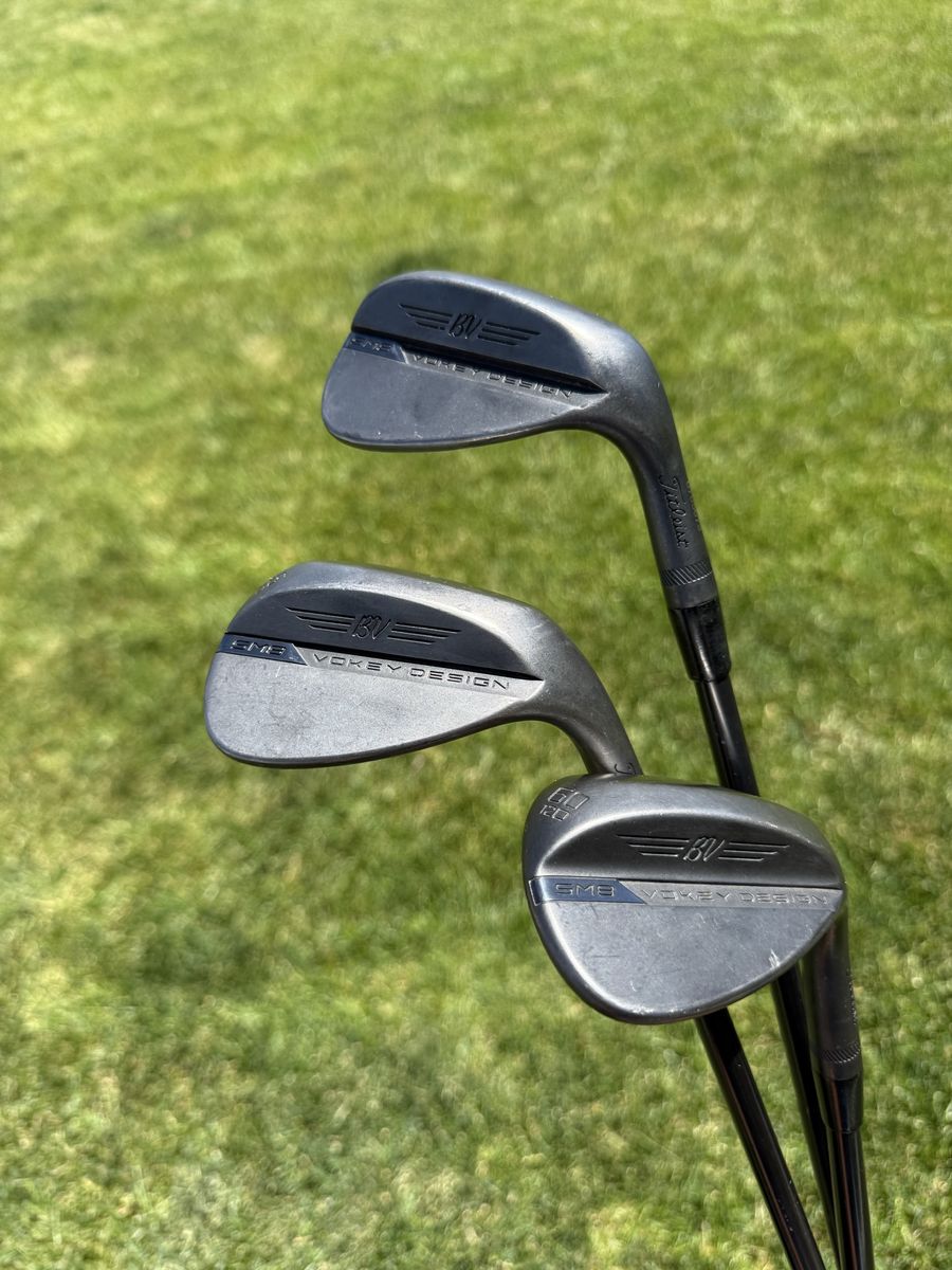 Titleist Vokey SM8 Wedge Set Black Finish GW SW LW 50 56 60 D grind F grind Golf Pride