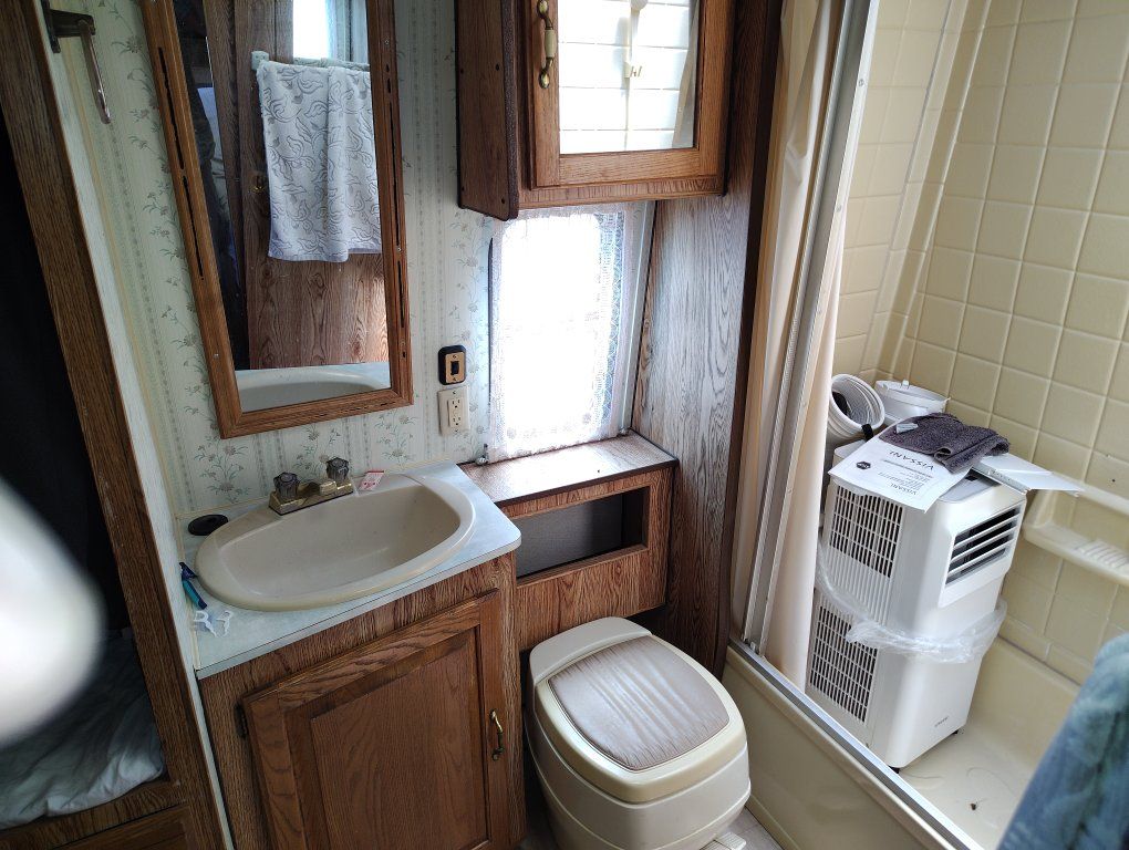 Main image 5