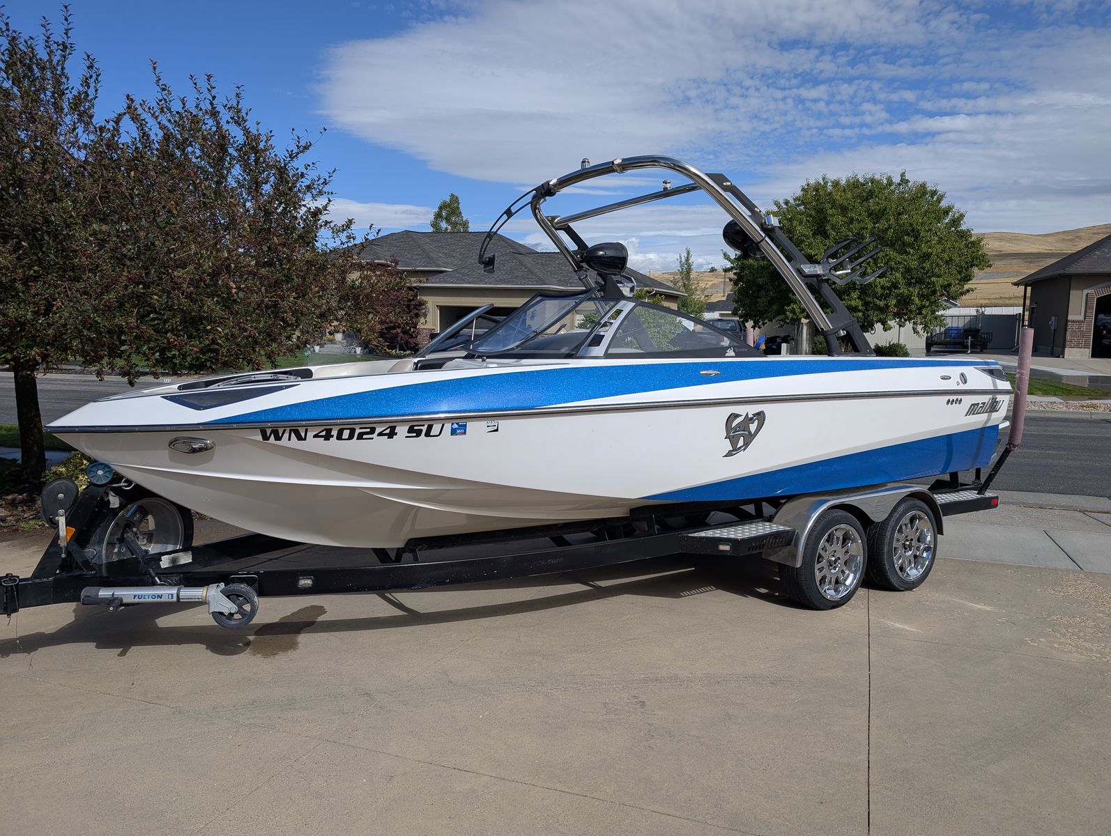 2012 Malibu Wakesetter 23 LSV – Fully Dialed Surf/Wake Boat