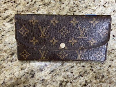 Louis Vuitton Monogram Emilie Wallet Pink Interior