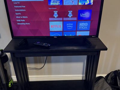 32” TCL Roku TV