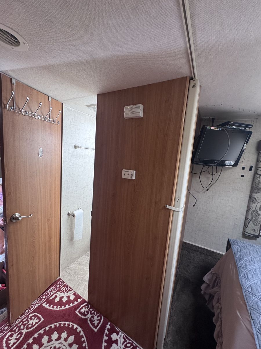 Main image 23