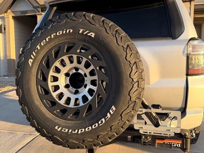 Rig'd Supply UltraSwing Hitch Short Fit