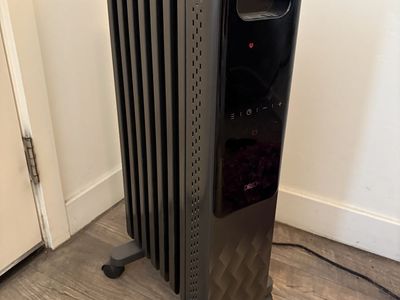 Oil space heater, great condition
