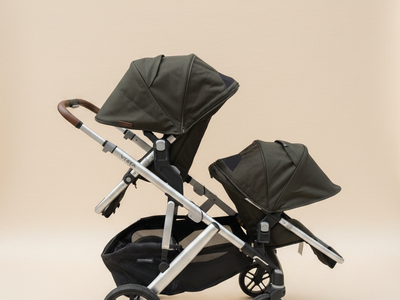 UPPAbaby Vista V2 Double Stroller + Bassinet + Travel Bags
