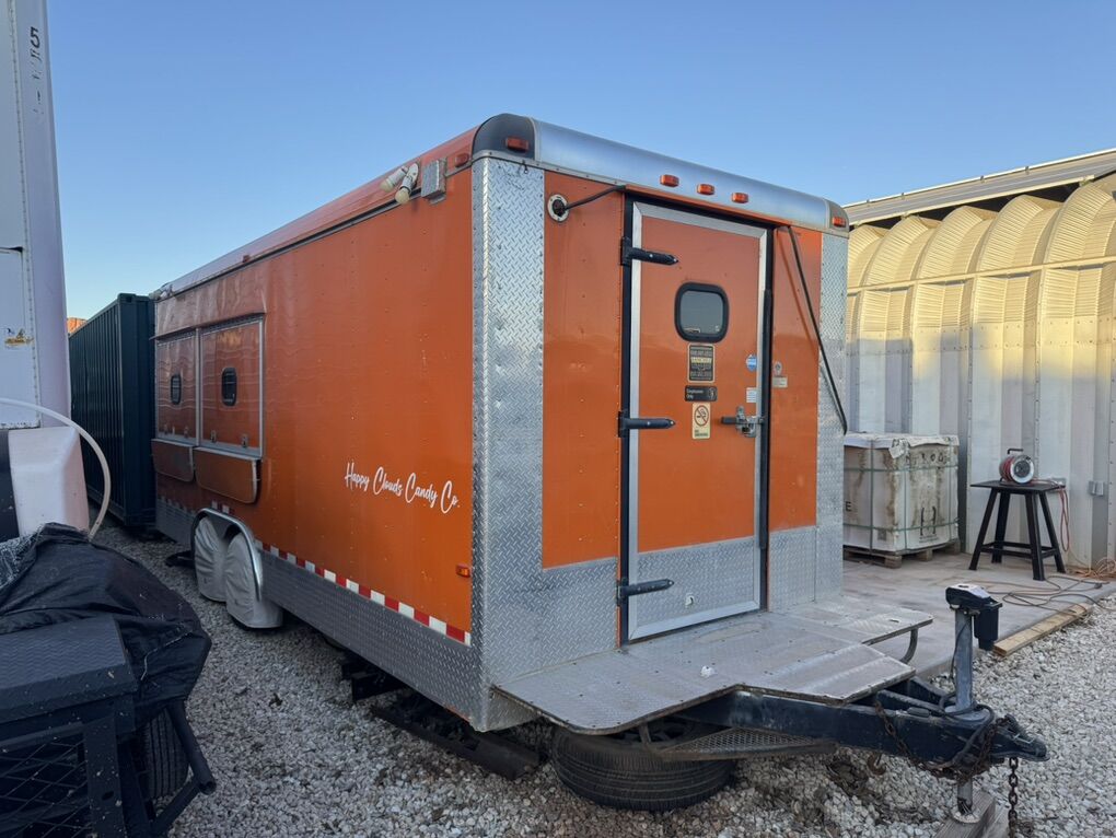 2016 Expedition Food Trailer & Business