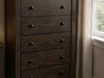 Brand New In Box! 5 Drawer Dresser