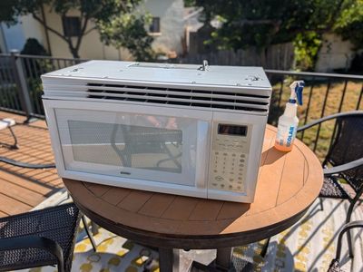 Kenmore 721.80592402 Over-the-Range Microwave Oven - White