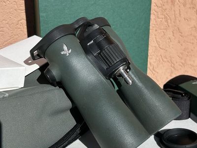 NL pures 12x42 Binos