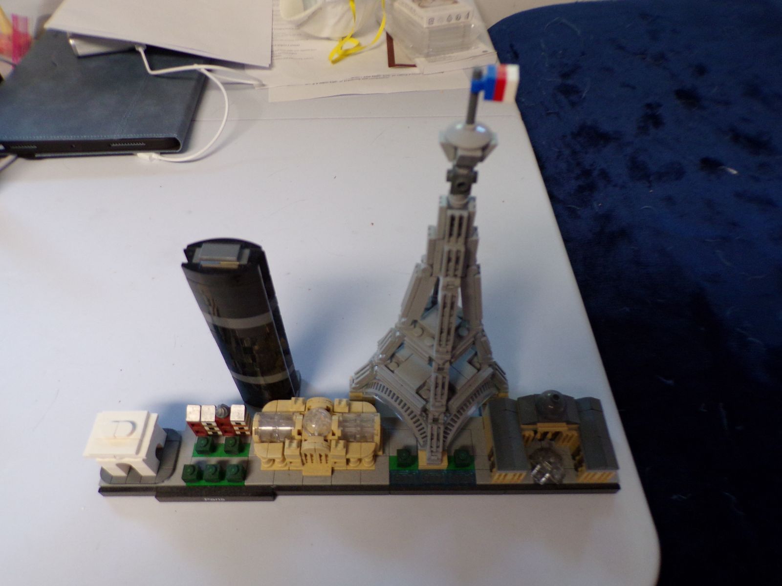 Lego Architecture :: City Of Paris Built Set