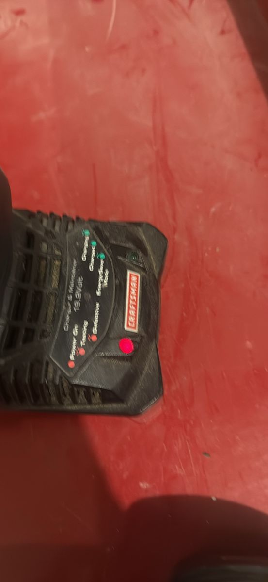 Craftsman 19.2 Volt DieHard Battery and Charger Kit - Used