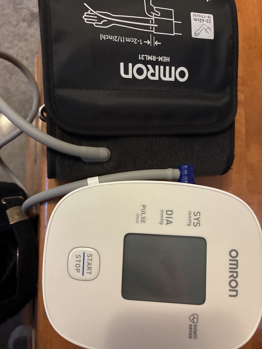 Omron BP read w cuff included