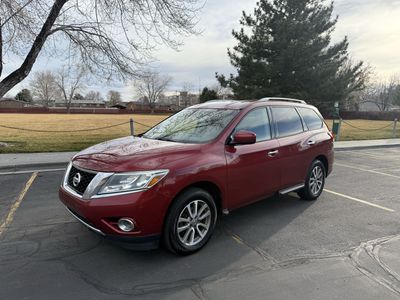 2013 NISSAN PATHFINDER SV