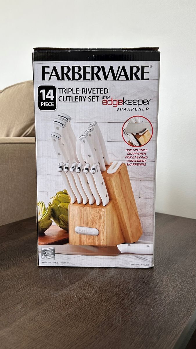 NEW - Farberware 14-Piece Triple-Rivet Knife Block Set with Knife Sharpener
