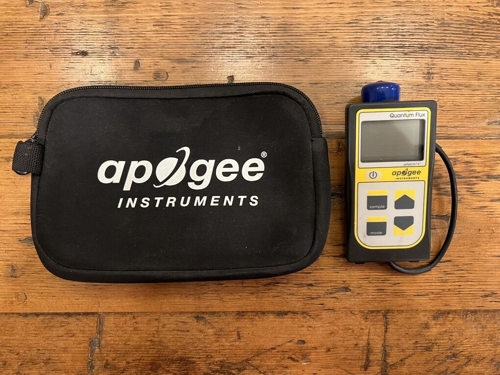 Quantum Flux MQ-501, Handheld Full-Spectrum Meter