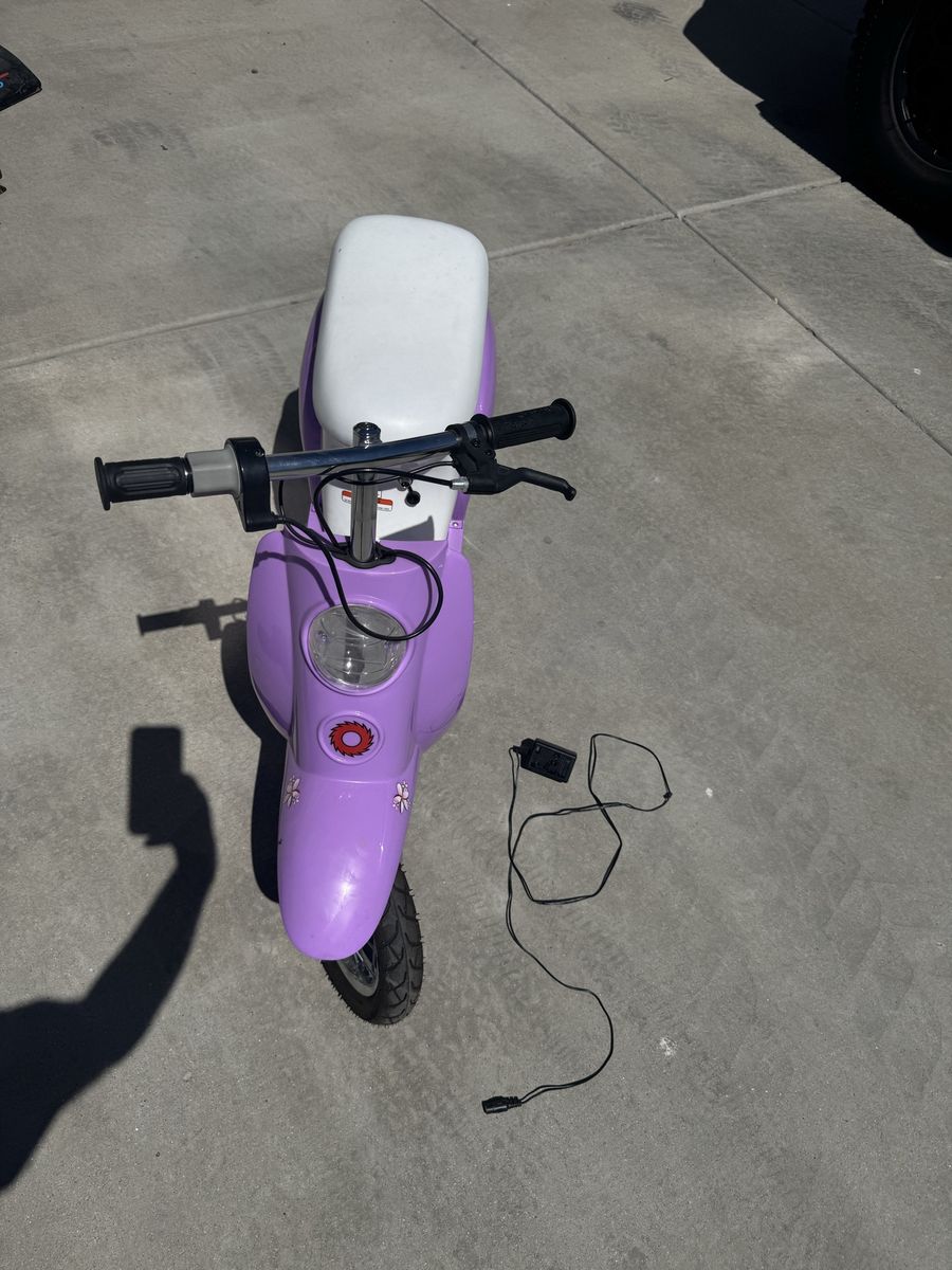 Razor Pocket Mod Miniature Euro 24V Electric Ride-On Scooter - Purple