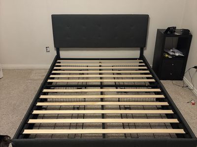 Gray Fabric Headboard with Metal Frame and Wooden Slats Queen Size
