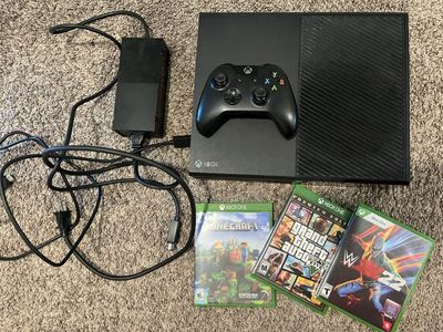 XBOX w/games