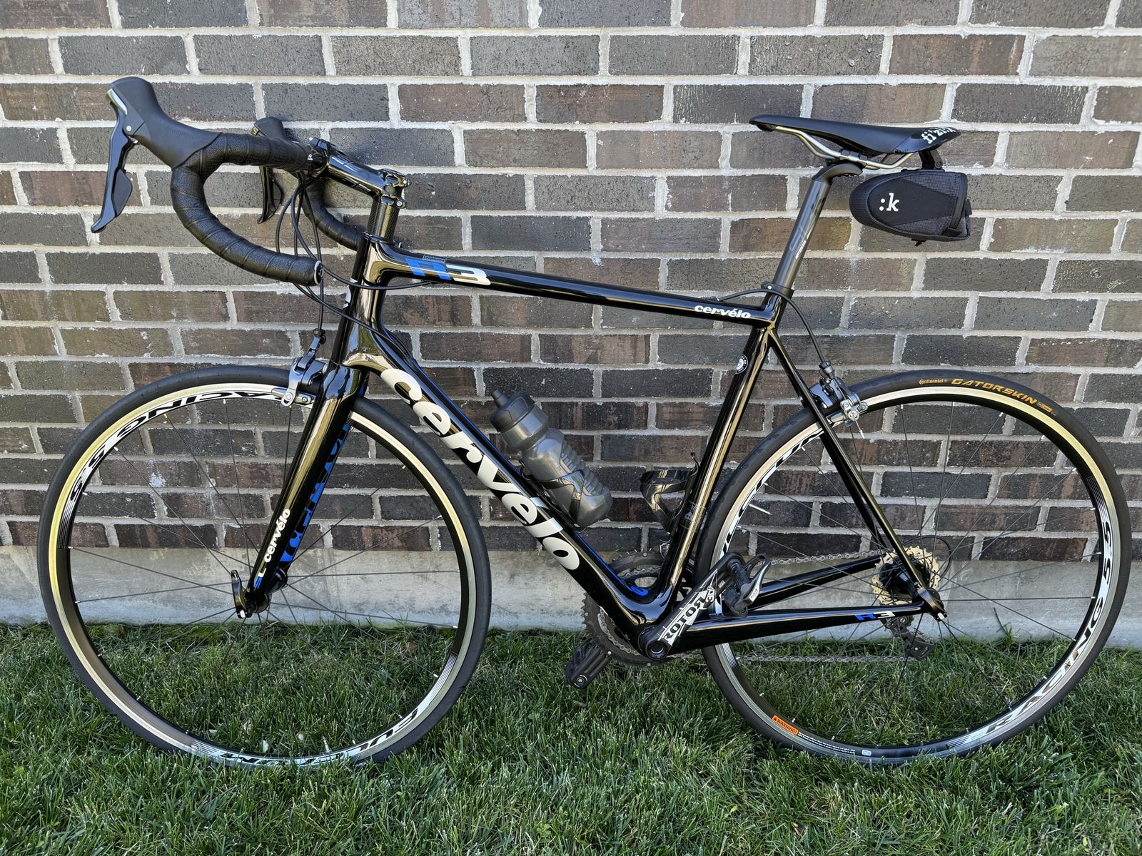 Cervelo  R3 Carbon  56”