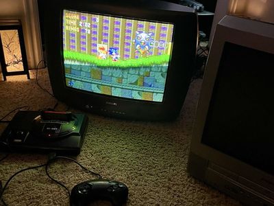 20” Philips CRT TV