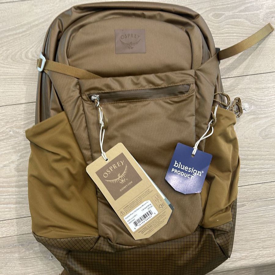 OSPREY Daylite 20 Limited Edition - msrp $130