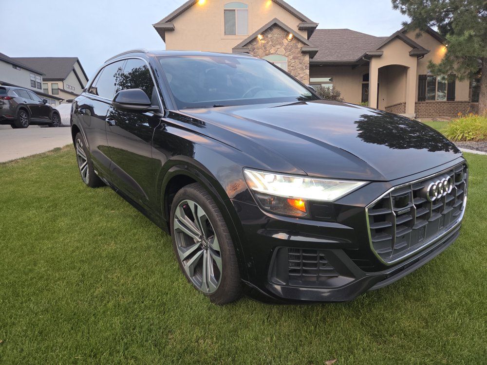 2019 Audi Q8 Prestige