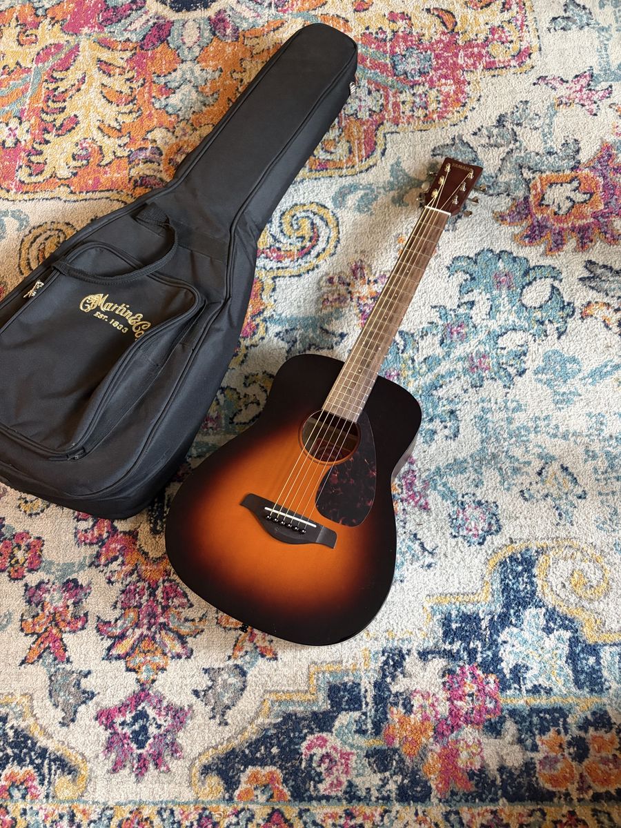 Yamaha FG Junior Acoustic guitar