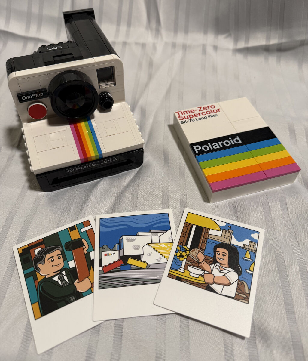 LEGO Ideas - Polaroid OneStep SX-70 Camera (# 21345)