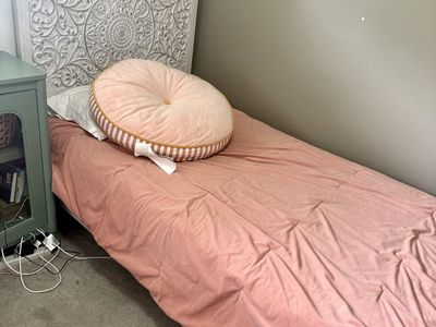 Kids twin bed frame (wood)
