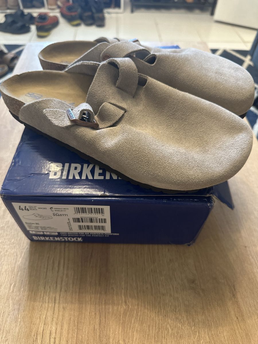 Birkenstock Boston Taupe size 11
