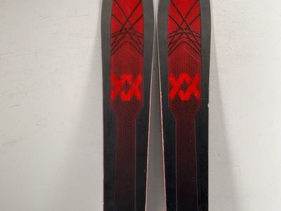 2025 Volkl M7 Mantra w/ Marker Griffon 13 Demo Bindings