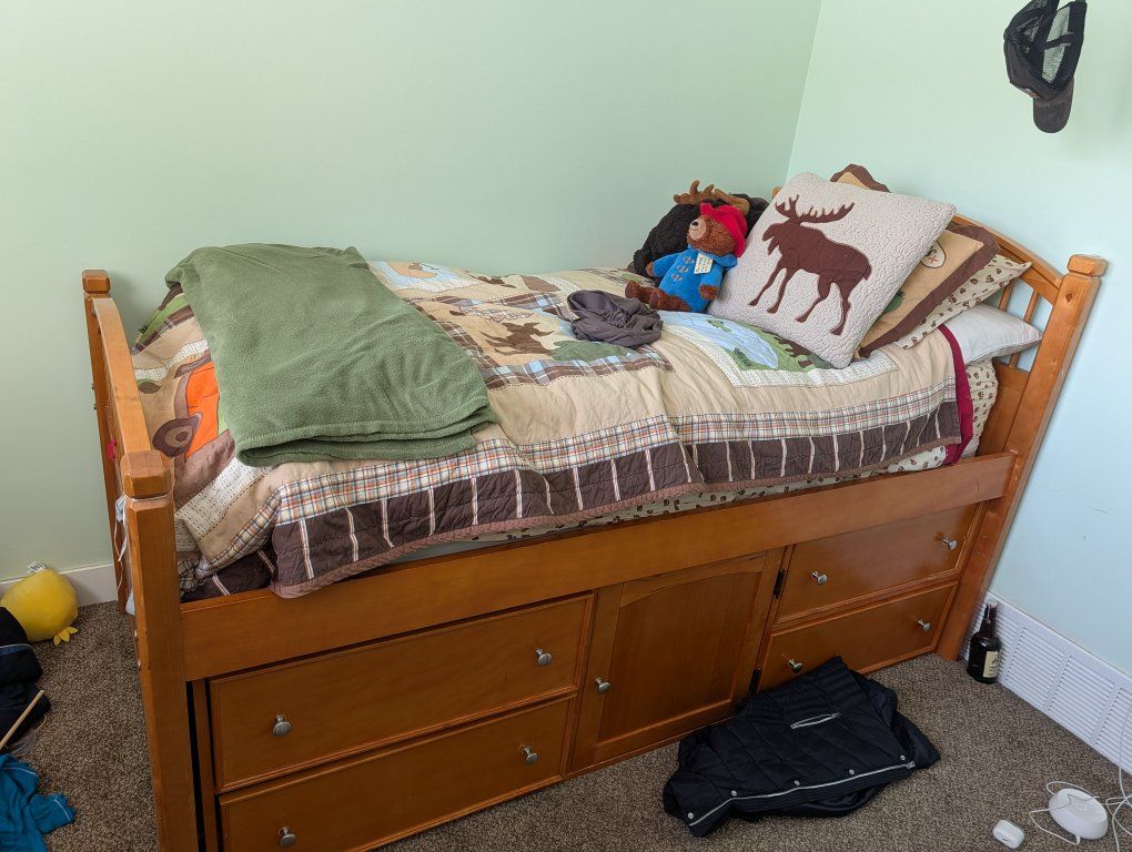 Twin bed over dresser