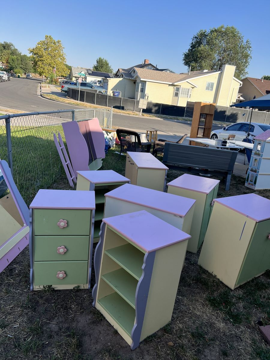 Girl’s bedroom Set