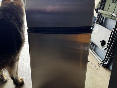 Upstream 3.2 Cu. Ft Mini Fridge/Freezer