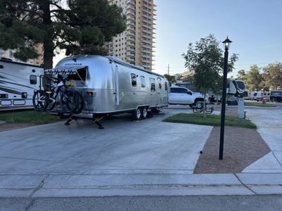 2022 33 Classic Airstream- *Upgraded*