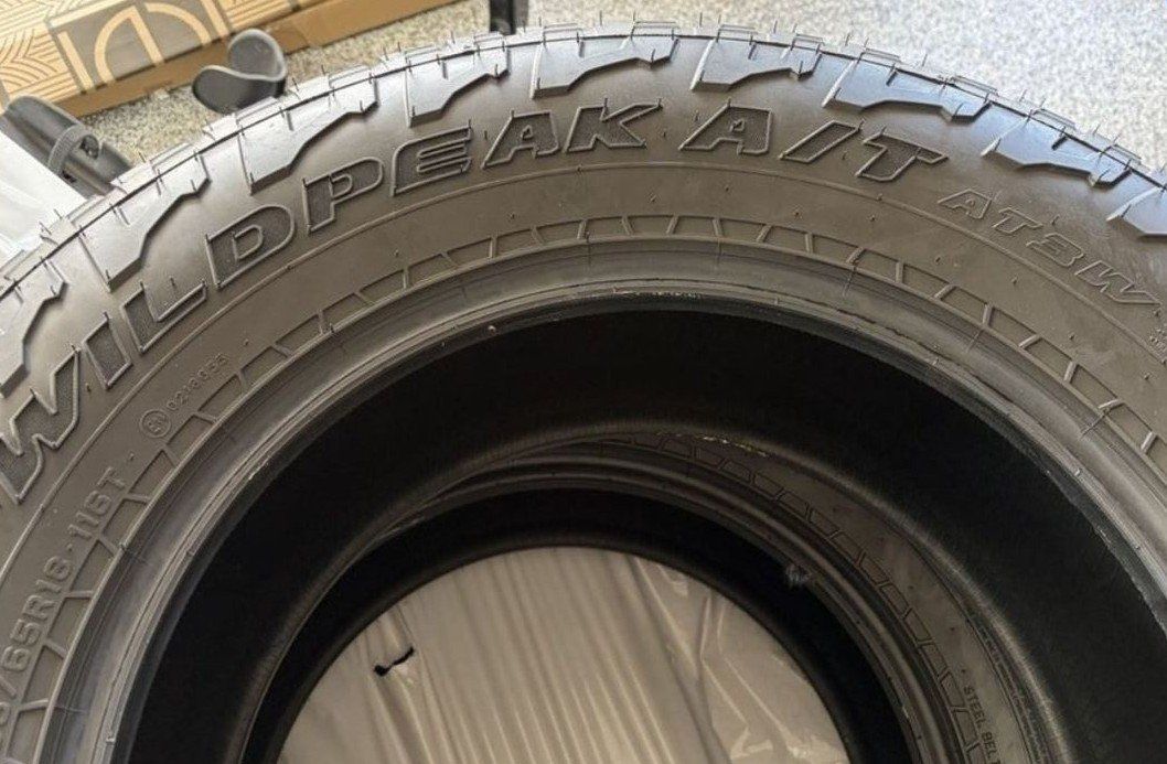 Like New Falken WILDPEAK A/T3W tires 285/65R18 Sequoia Tundra Ram Truck SUV 4Runner Tacoma Toyota Less than 50 miles on them!