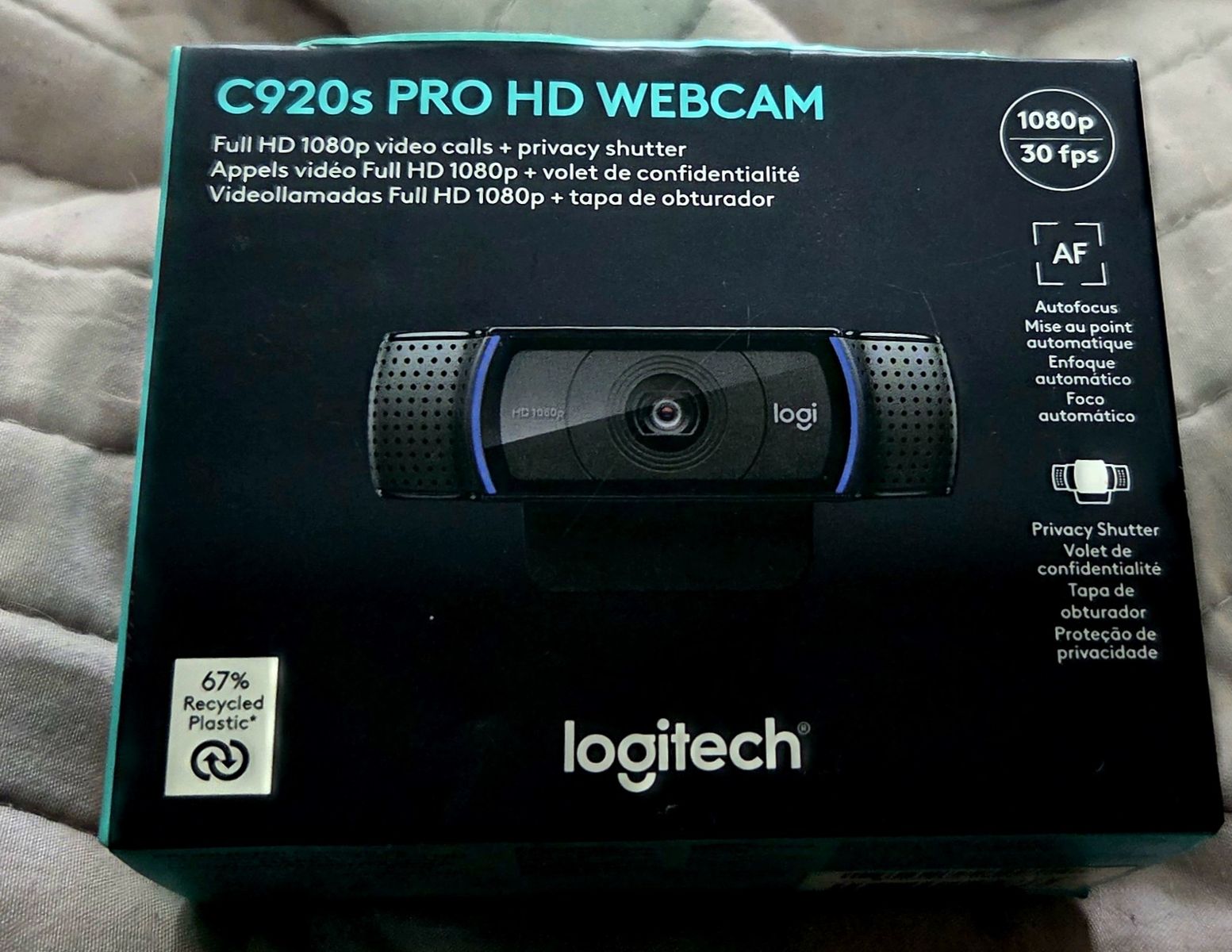 BRAND NEW Logitech C920s Pro HD Webcam - 1080p w/ Privacy Shutter