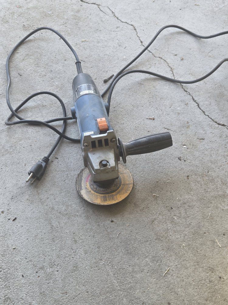 Chicago Electric Power Tools 4-1/2 inch Angle Grinder - Used, Good Condition